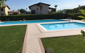 Appartamento Con Piscina A Lazise