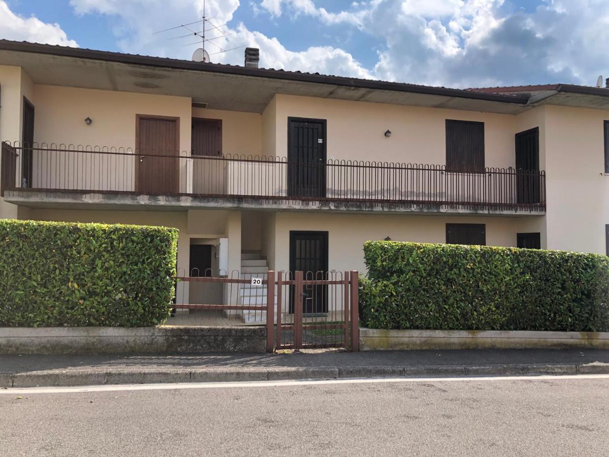 Appartamento Con Piscina A Lazise Buitenkant foto